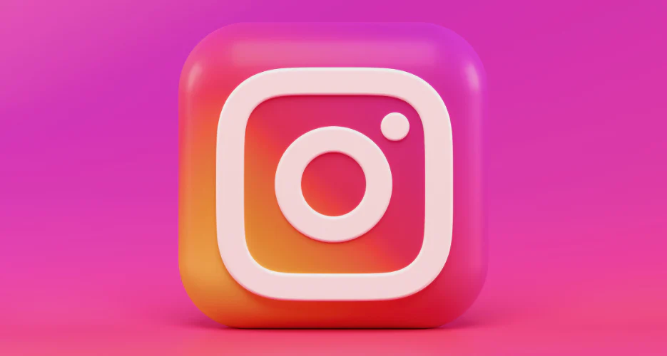 Exploring Instagram's Visual Communication Methods